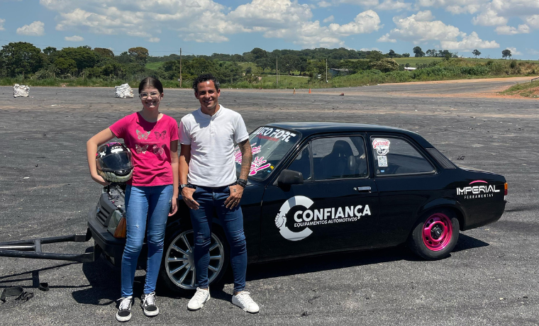 Confira a entrevista exclusiva de Danilo Dias com Victoria Almeida, mais conhecida como "Toia Turbo",