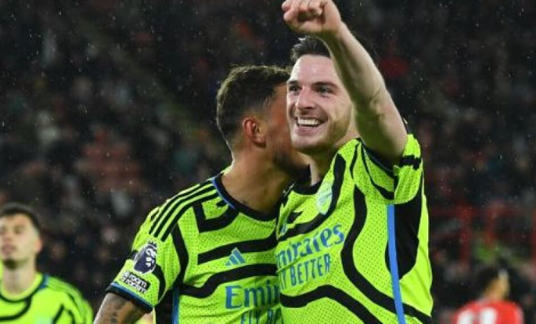 O Arsenal protagoniza uma espetacular vitória por 6 a 0 sobre o Sheffield United na 27ª rodada da Premier League, com