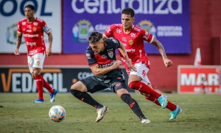 Em um duelo fervoroso neste domingo (31), o Atlético-GO impôs sua superioridade sobre o Vila Nova, conquistando uma
