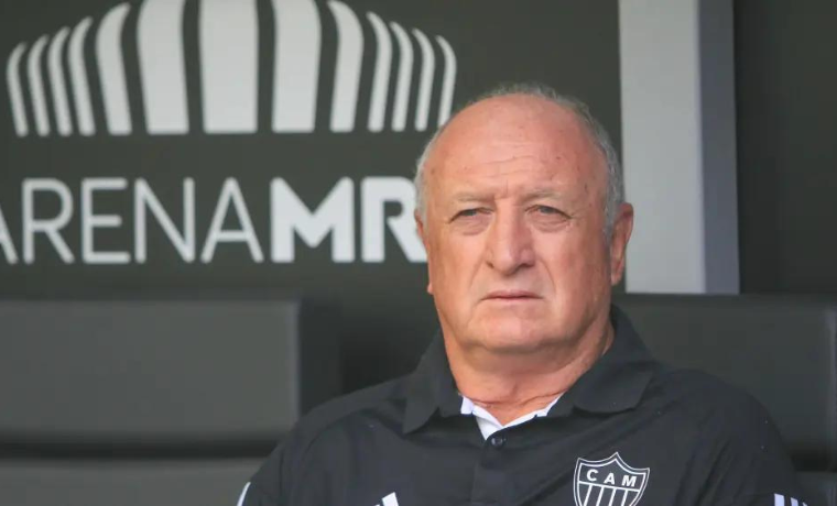 Sob o comando do técnico Felipão, o Atlético define sua equipe para o clássico contra o América na partida de ida da semifinal