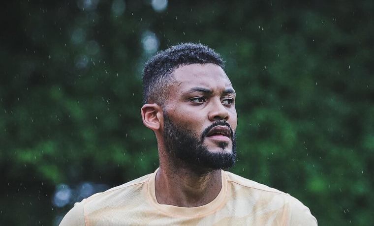 Após completar uma semana de treinamentos no São Paulo, o zagueiro Sabino ainda está em processo de aprimoramento físico