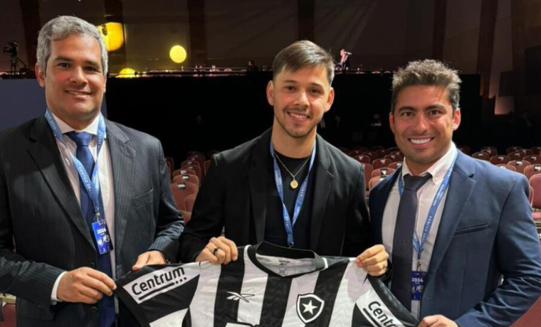 Após o sorteio dos grupos da Libertadores, Thairo Arruda, CEO do Botafogo, compartilha sua visão confiante sobre a