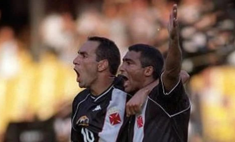 A possibilidade de um confronto entre dois ícones do futebol brasileiro ganha destaque, com Edmundo desafiando Romário