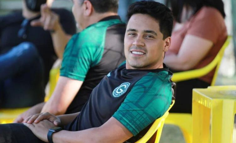 O Goiás Esporte Clube passa por uma reviravolta em sua diretoria de futebol com a saída de Paulo Egídio Pinheiro, supervisor