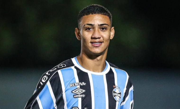 Atacante do Grêmio Recebe Elogios da Imprensa Internacional e Atraí Interesse do Monaco