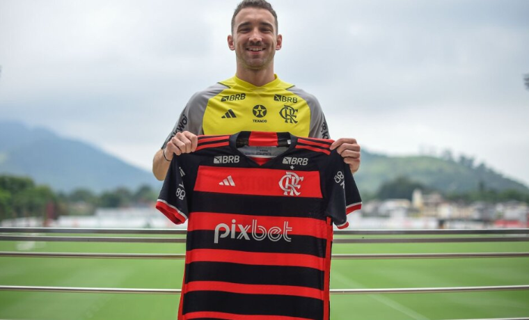 Zagueiro recém-chegado destaca números impressionantes da defesa rubro-negra e se prepara para enfrentar a forte