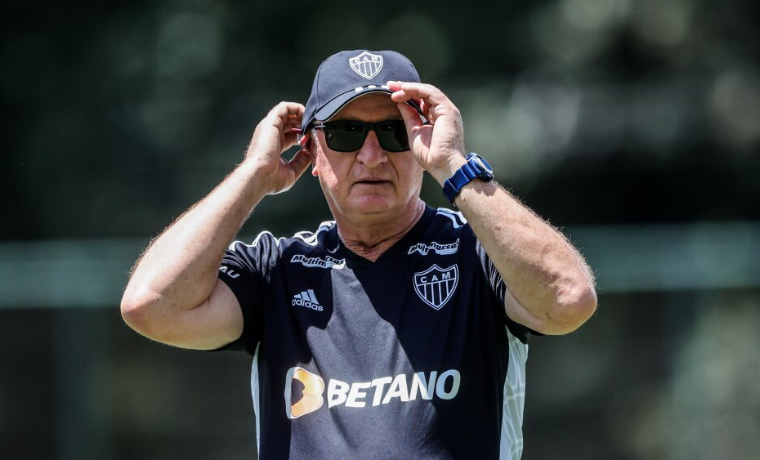 Luiz Felipe Scolari está prestes a fazer história ao disputar sua primedo Campeonato Mineiro como treinador, com o ira final