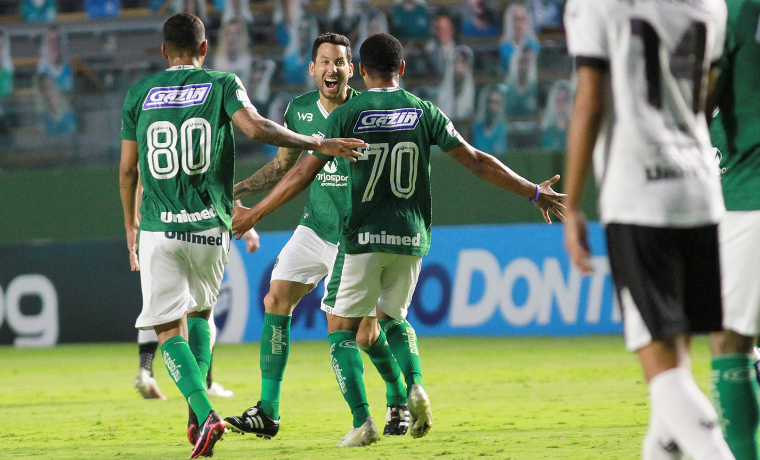 Após um empate sem gols contra o Goiânia, o Goiás enfrenta a necessidade de corrigir detalhes cruciais para garantir sua