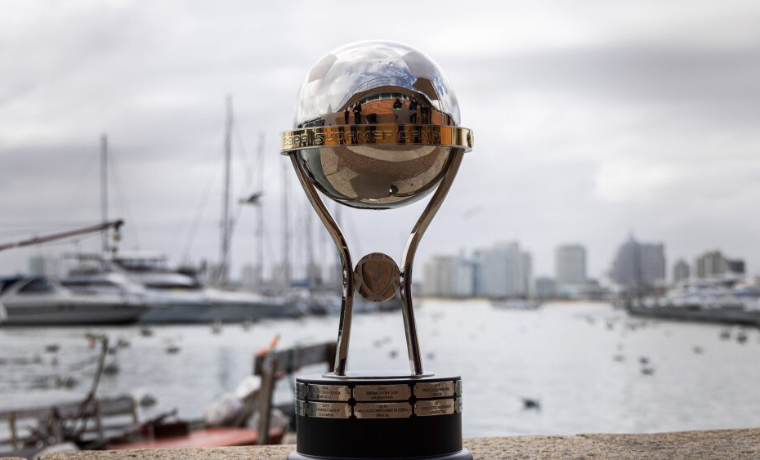 Sorteio da Copa Sul-Americana: Horário, Potenciais Confrontos e Como Assistir 1 Saiba tudo sobre o sorteio dos grupos da Copa Sul-Americana 2024, com direito a sete equipes brasileiras na disputa. Descubra