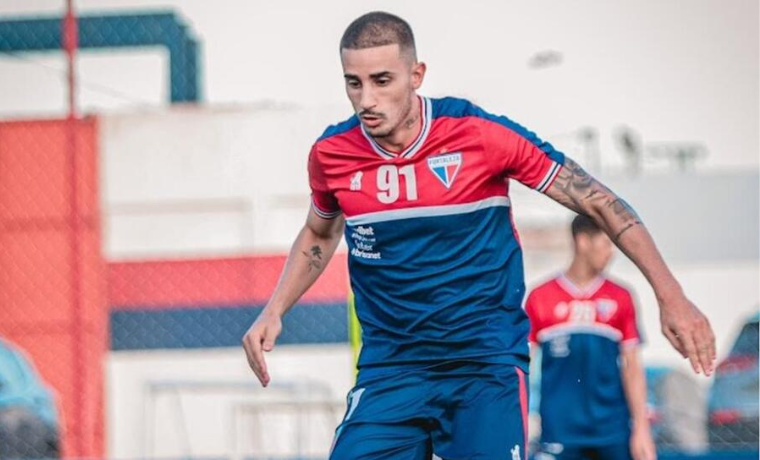 Atacante é reintegrado ao elenco tricolor após semana afastado para tratar crises de pânico