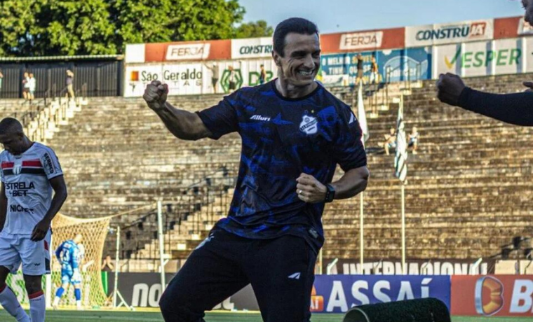 Após a saída de Higo Magalhães, o Vila Nova está determinado a reforçar sua equipe técnica com um nome de peso. Saiba mais