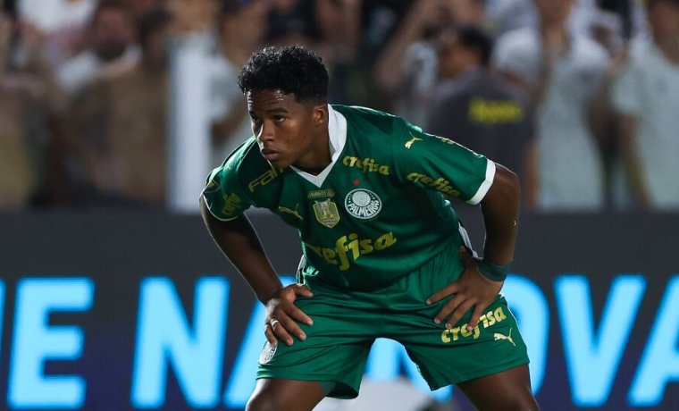 O técnico Abel Ferreira, diante da desvantagem na final do Campeonato Paulista após a derrota para o Santos e do desgaste dos