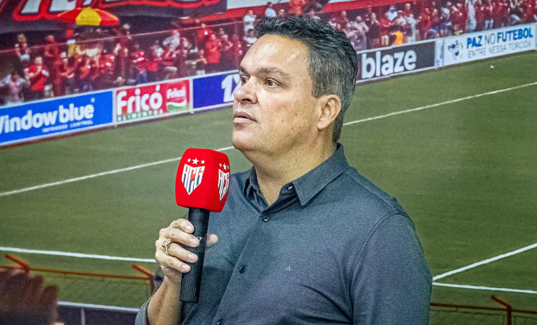 Saiba como Adson Batista, presidente do Atlético Goianiense, contribuiu para um feito histórico do clube ao dobrar o número
