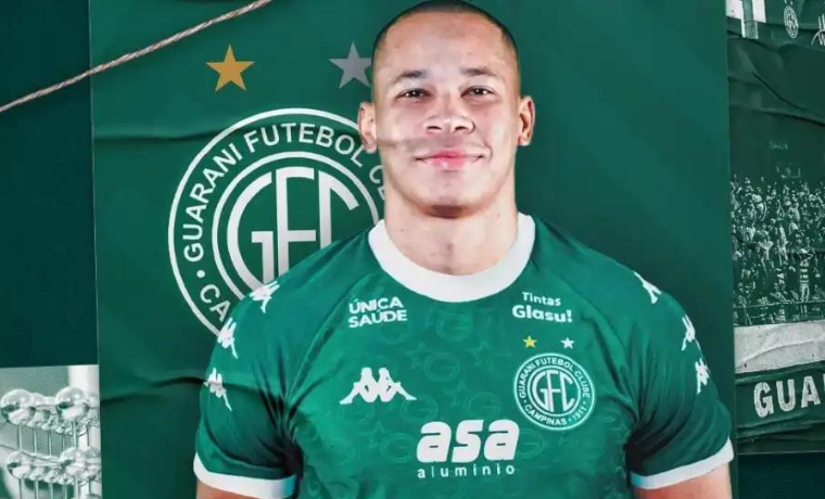 O atacante Caio Dantas não faz mais parte do elenco do Vitória. O Guarani anunciou a contratação do jogador em definitivo,