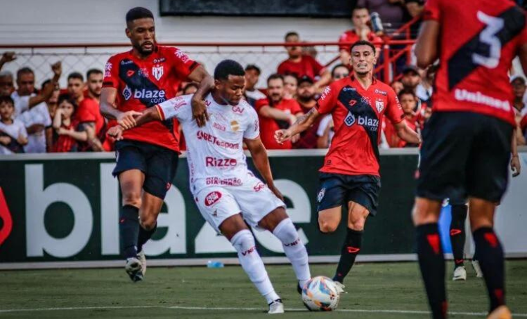 Saiba como o Atlético-GO demonstrou supremacia em campo para conquistar o título do Goianão 2024, com destaque para a