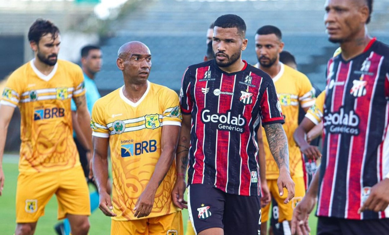 Clubes Goianos Buscam Recuperação na Série D após Empates na Estreia 1 Anápolis, Crac e Iporá iniciam sua jornada na busca pelo acesso na Série D do Campeonato Brasileiro com