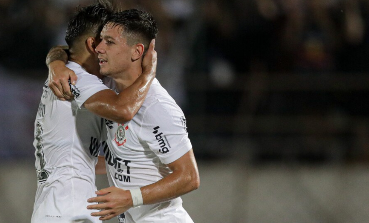 Após uma pausa no calendário, o Corinthians volta à cena internacional enfrentando o Racing, do Uruguai, na Copa Sul-