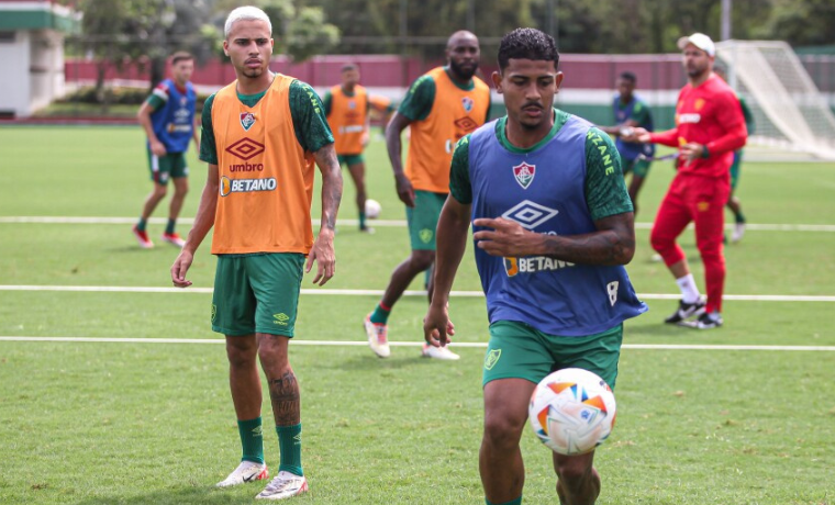 Desafios para o Fluminense: Sete Desfalques para Estreia na Libertadores 1 O Fluminense enfrenta uma série de desafios antes de sua estreia na Copa Libertadores contra o Alianza Lima. Com até sete