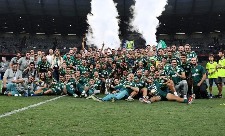 A Globo planeja uma redução significativa no valor do pay-per-view para os clubes do Campeonato Brasileiro 2025 caso não