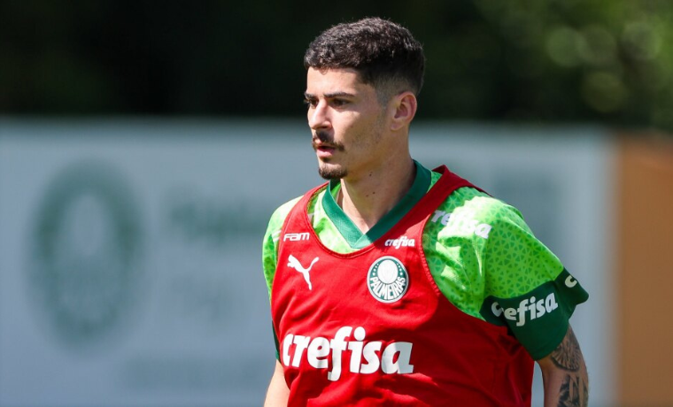 Palmeiras Planeja Rodízio de Jogadores para Enfrentar San Lorenzo na Libertadores 1 Com desgaste físico da equipe titular e foco na final do Campeonato Paulista, o técnico Abel Ferreira prepara uma escalação