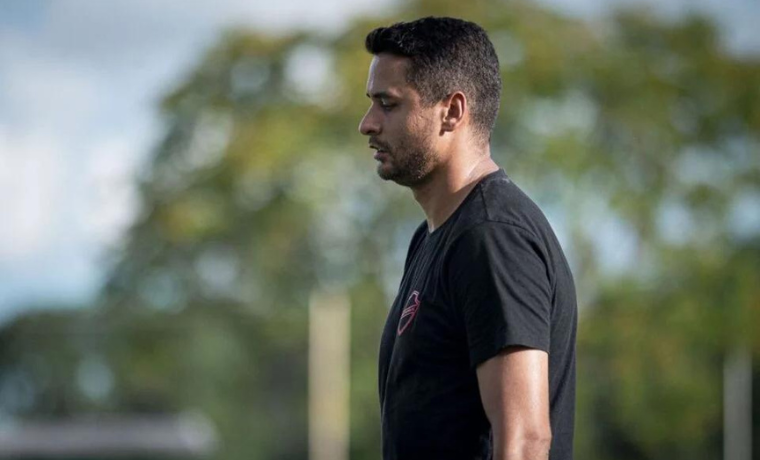 Tutti Mendes, Técnico do Vila Nova, Antecipa Clássico contra o Atlético Goianiense no Goianão Sub-20 1 O técnico Tutti Mendes, do Vila Nova, está otimista com a campanha da equipe no Campeonato Goiano Sub-20 até o momento.