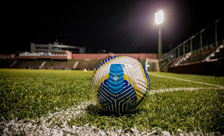 Agenda de Jogos do Dia: Sexta-feira (10/5) 1 Não perca os emocionantes confrontos do dia, incluindo partidas de ligas internacionais e jogos decisivos