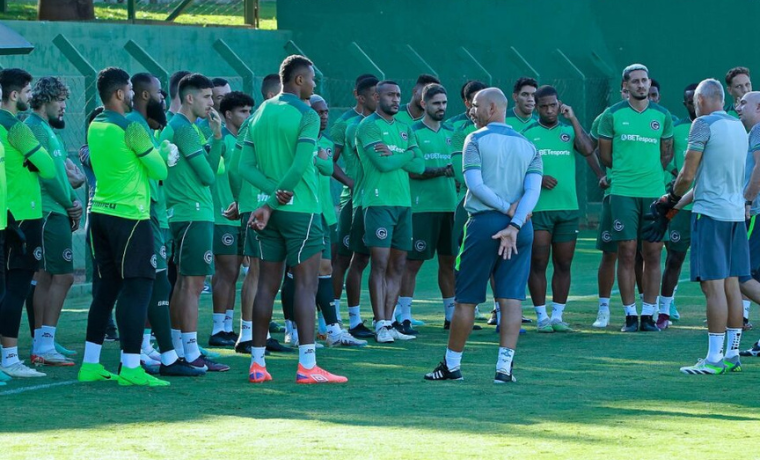 O Goiás retorna aos gramados em busca de manter sua invencibilidade na Série B e consolidar sua posição