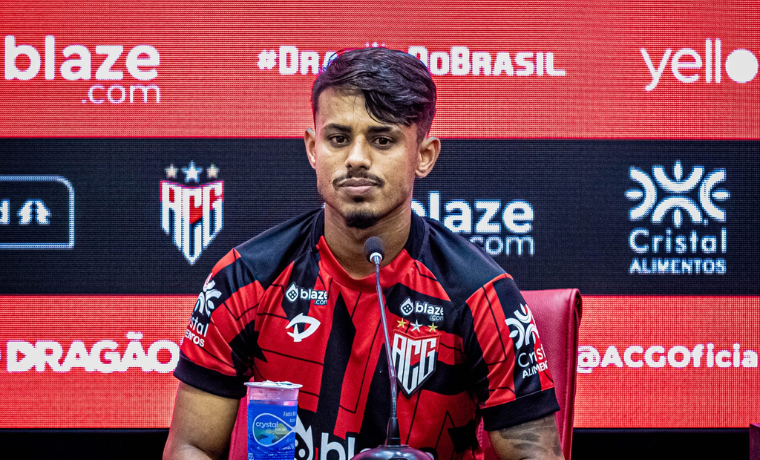 CRB Mostra Interesse em Gabriel Barros do Atlético Goianiense para a Série B 1 Com a janela de transferências se aproximando, os clubes já iniciam suas movimentações para reforçar seus