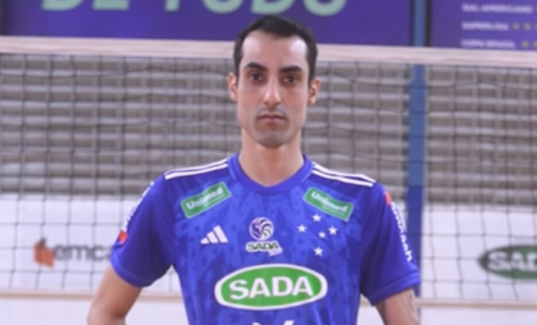 Cruzeiro Contrata Douglas Souza, Campeão Olímpico de Vôlei 1 O Sada Cruzeiro anunciou nesta quarta-feira (5) a contratação do ponteiro Douglas Souza, medalhista de