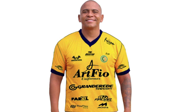 Refôrço de Peso: Walter Chega ao Rolim de Moura para Série B do Campeonato
