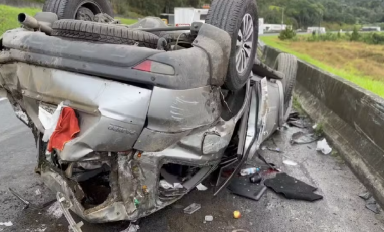 Dunga, Capitão do Tetra, Sofre Acidente de Carro no Paraná 1 Preocupação com Dunga: Ex-Capitão da Seleção Brasileira Envolvido em