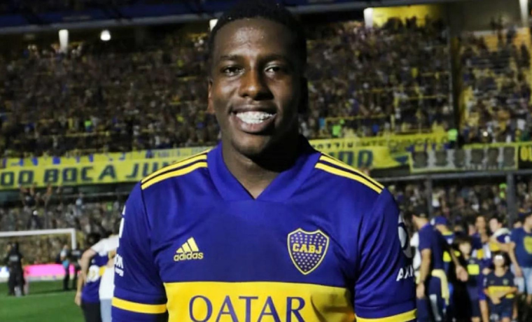 Jan Hurtado Desembarca em Goiânia para Assinar com o Atlético-GO 1 Venezuelano de 24 anos é o segundo reforço do Dragão na janela de transferências