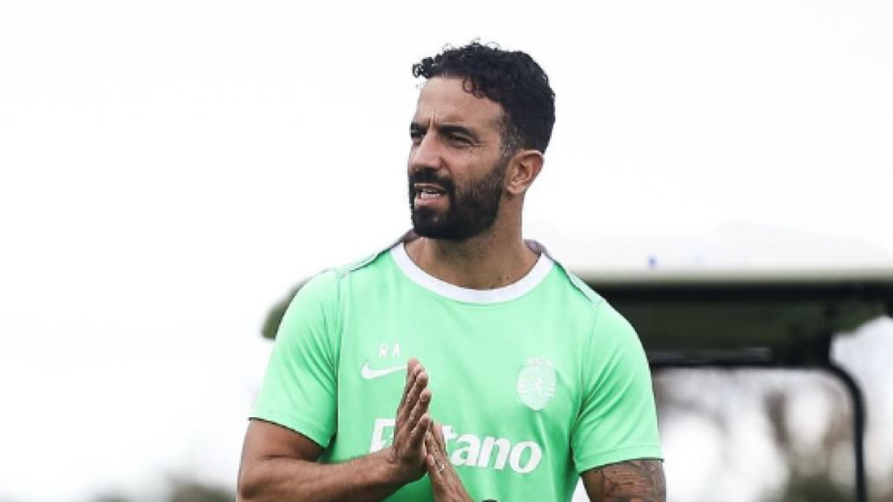 Rúben Amorim assume comando do Manchester United após saída do Sporting 1 Treinador português deixa o Sporting e é anunciado como novo técnico do Manchester