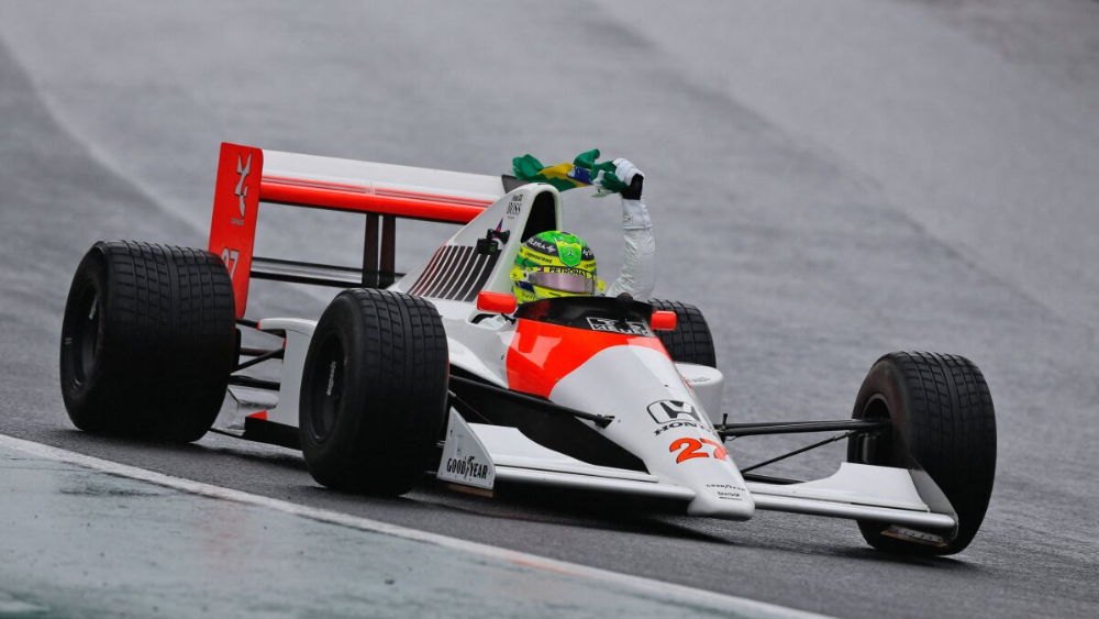 No último domingo, 3 de novembro de 2024, o heptacampeão mundial de Fórmula 1, Lewis Hamilton,