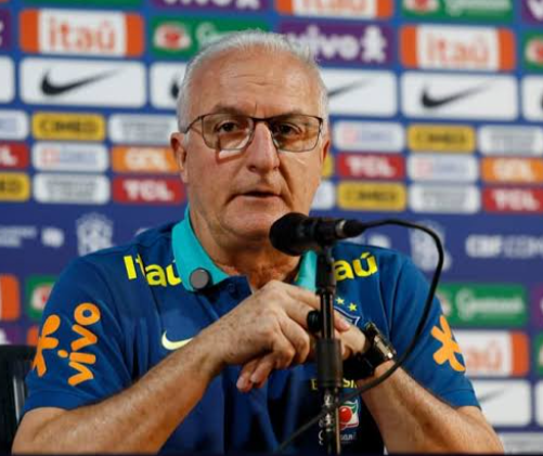 Dorival Júnior fala sobre Neymar e possível estreia de João Pedro. 1 Screenshot 20250320 092827