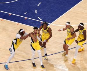 NBA: Com virada histórica, Pacers abre 1-0 contra o Knicks 2 Pacers