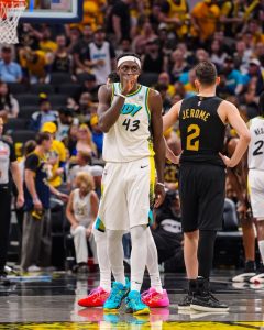 NBA: Pacers atropela Cavaliers e fica perto da final de conferência 1 pacers