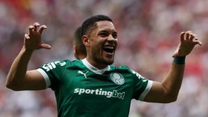 BRASILEIRÃO: Vitor Roque desencanta e Palmeiras é líder 1 vitor roque tigrinho
